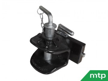 Yanmar yt235 trekhaak met trekbek